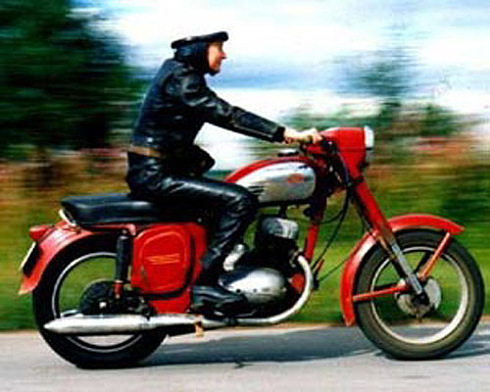 Собрание мотоциклов рожденных в СССР